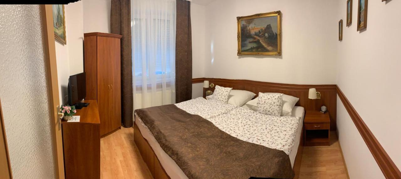 Konig Apartman Hévíz Buitenkant foto